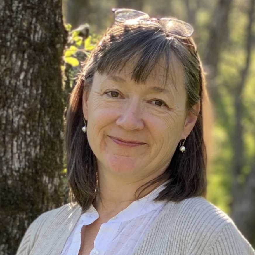 Jennifer Jewell portrait.