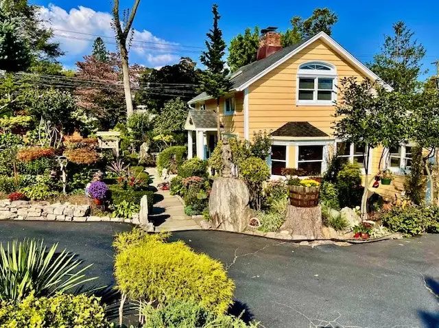 Sunday, June 1 Open Day at TideBrook Garden